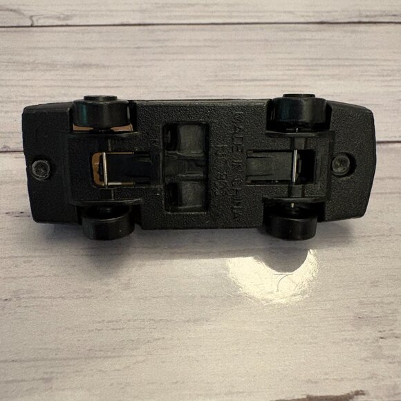 Yatming 1979 Pontiac Firebird Trans Am Black Bird #803 Diecast Car (SKU: 215TO) - Picture 5 of 5